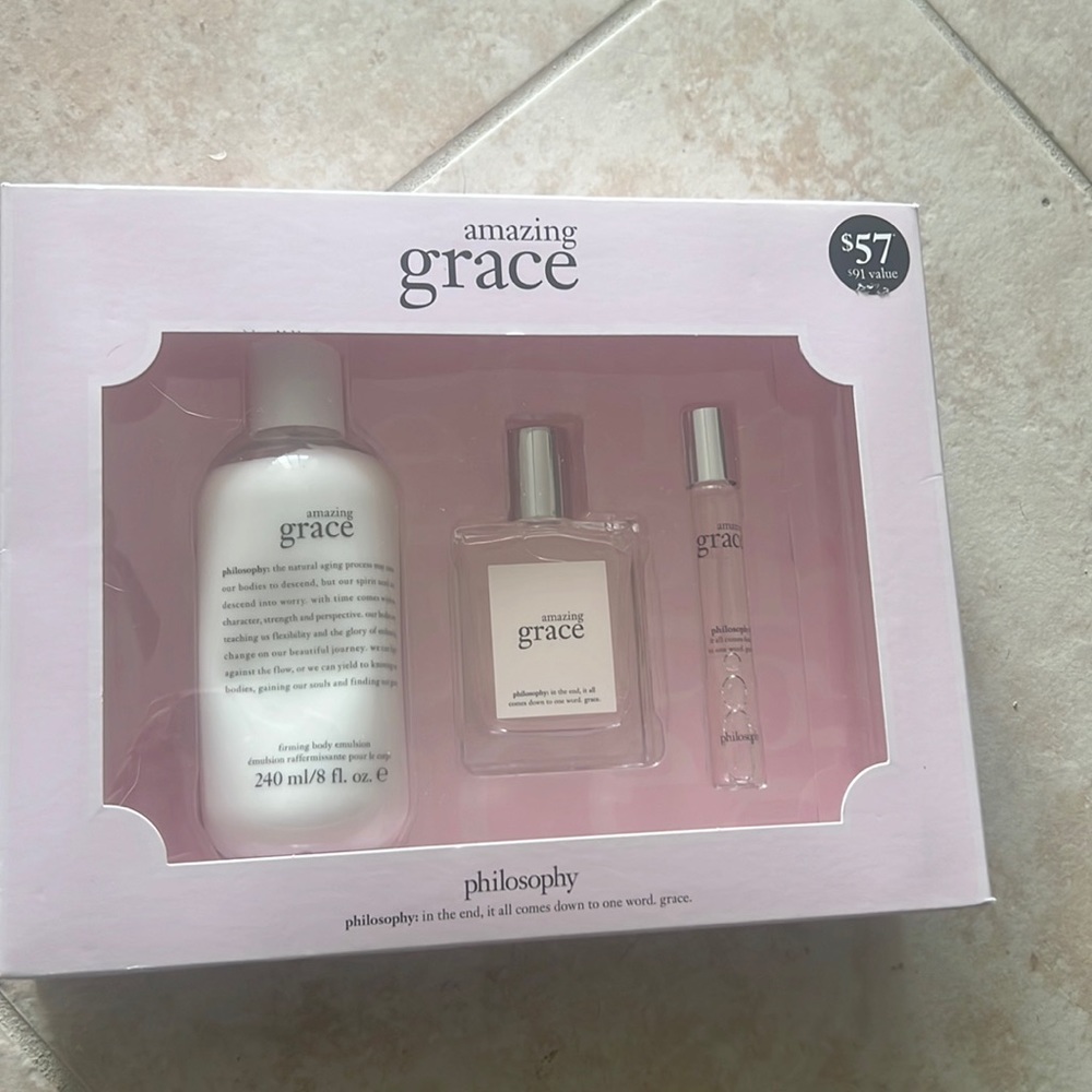 FREE‼️NWT PHILOSOPHY AMAZING GRACE SET‼️